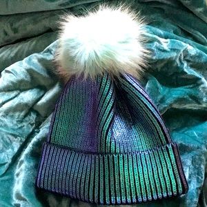 Adrienne Landau DONATED TO CHARITY